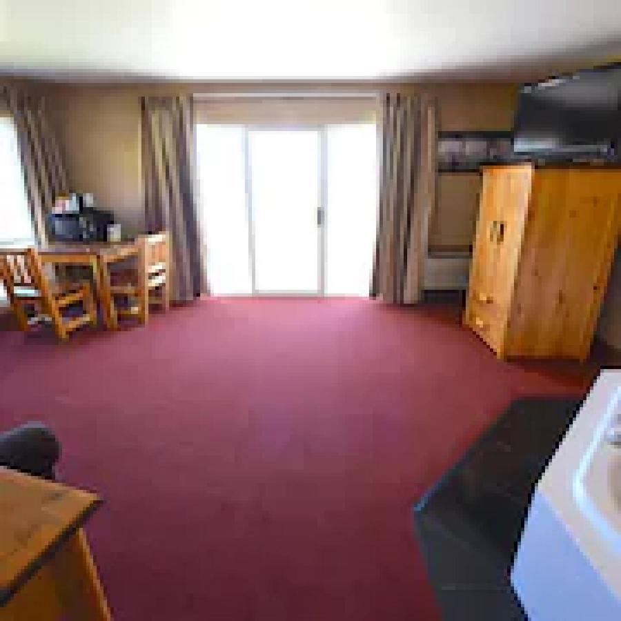 Bridge Vista Beach Hotel And Convention Center Mackinaw City Extérieur photo