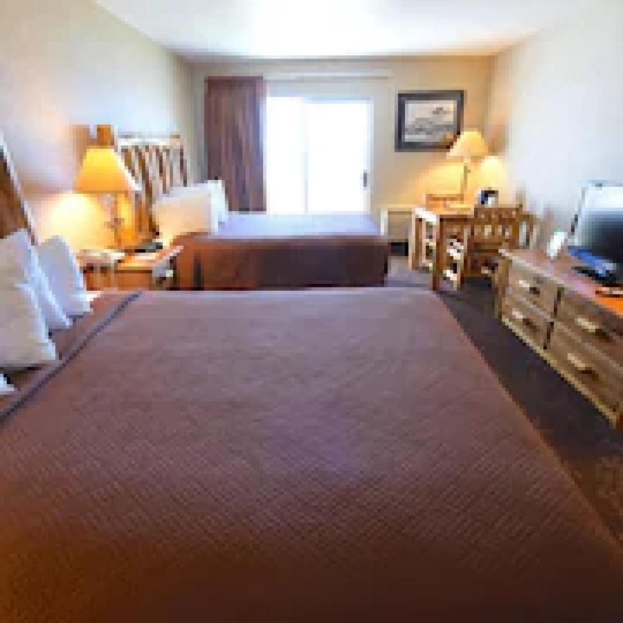Bridge Vista Beach Hotel And Convention Center Mackinaw City Extérieur photo